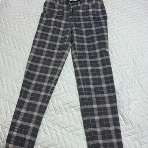 Amanda & Chelsea Gray Checkered Pants